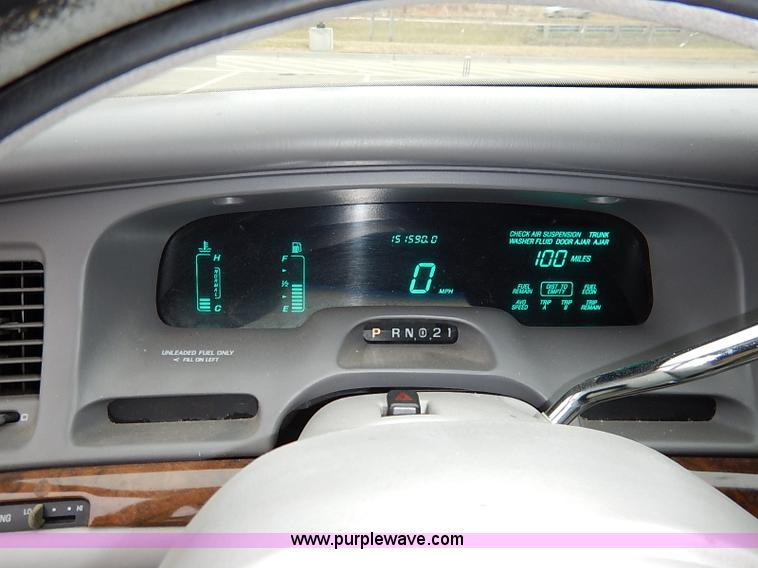 image for item I5199 1996 Lincoln Town Car Executive stretch limo