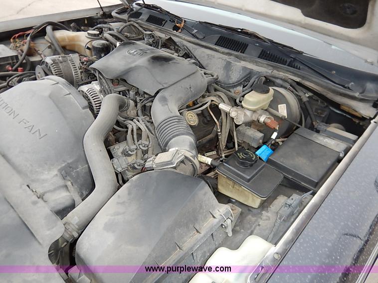 image for item I5199 1996 Lincoln Town Car Executive stretch limo