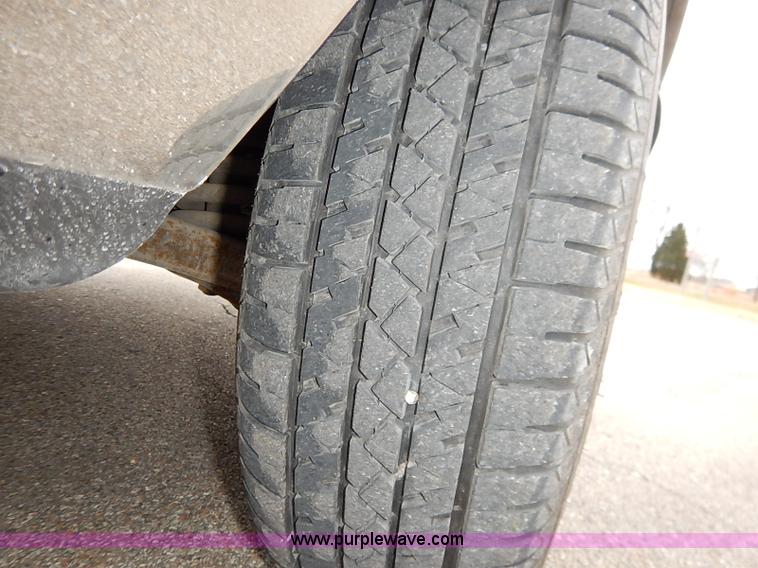 image for item I5199 1996 Lincoln Town Car Executive stretch limo