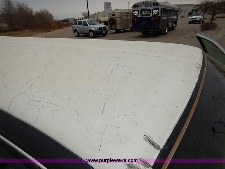 image for item I5199 1996 Lincoln Town Car Executive stretch limo