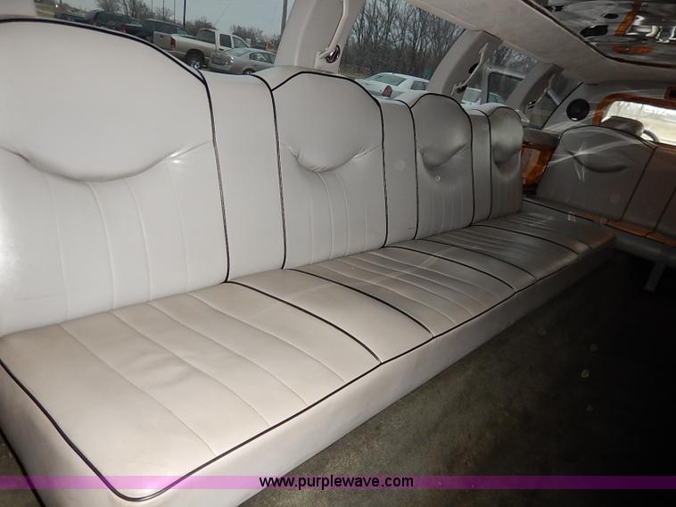 image for item I5199 1996 Lincoln Town Car Executive stretch limo