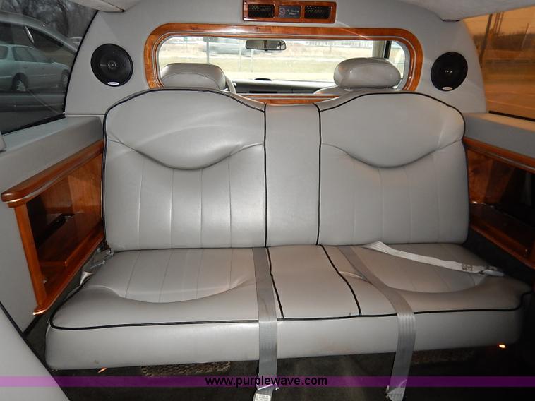 image for item I5199 1996 Lincoln Town Car Executive stretch limo