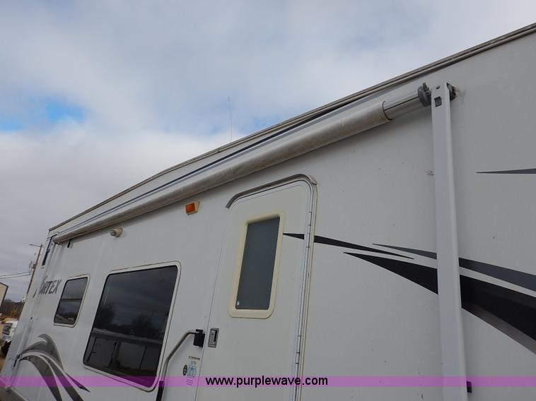 image for item I5203 2005 Wanderer Vortex camper