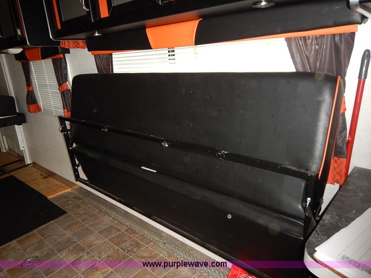 image for item I5203 2005 Wanderer Vortex camper