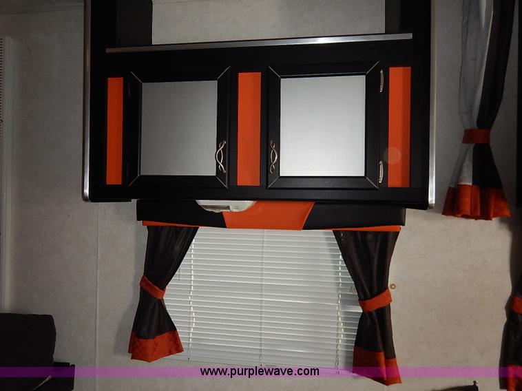 image for item I5203 2005 Wanderer Vortex camper