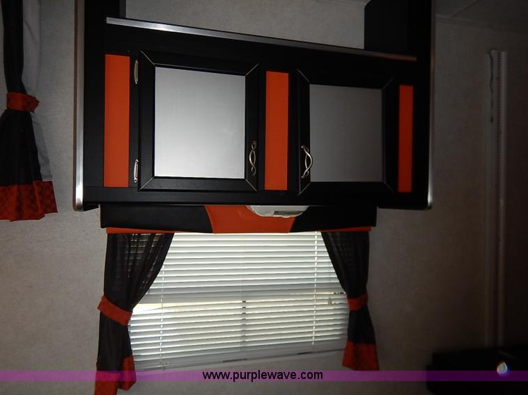 image for item I5203 2005 Wanderer Vortex camper