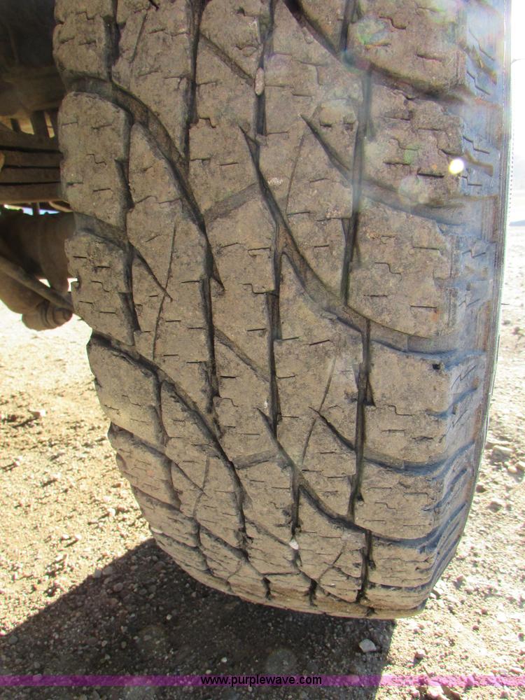 image for item I6728 1997 Ford F250 Super Duty XL pickup truck