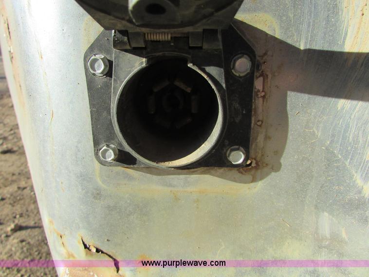 image for item I6728 1997 Ford F250 Super Duty XL pickup truck