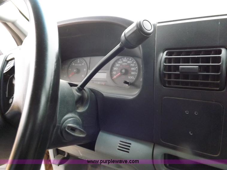 image for item K3079 2005 Ford F250 Super Duty XL Crew Cab pickup truck