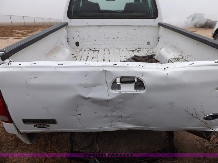 image for item K3079 2005 Ford F250 Super Duty XL Crew Cab pickup truck