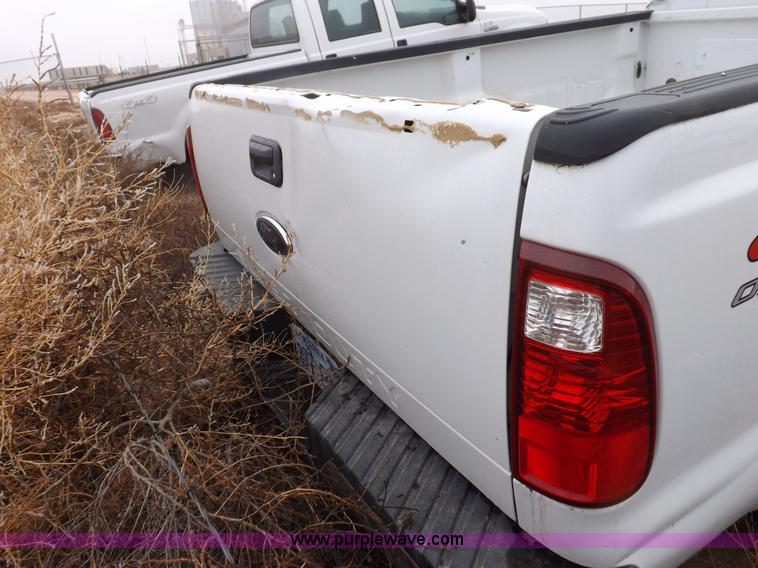 image for item K3080 2009 Ford F250 Super Duty XL SuperCab pickup truck