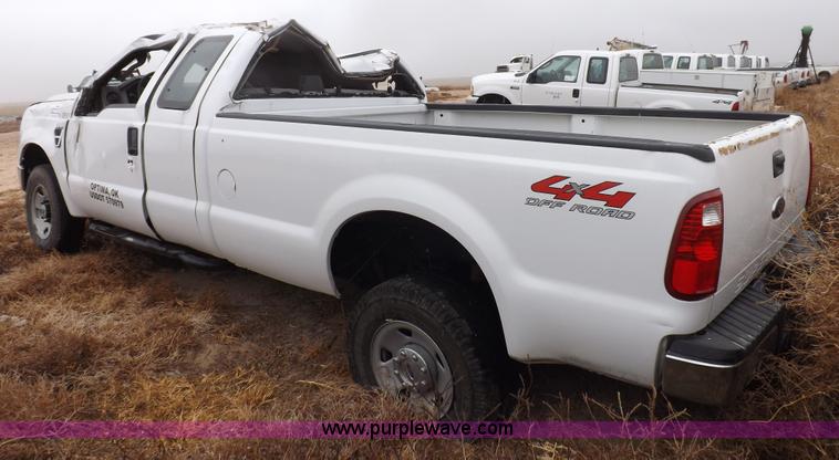 image for item K3080 2009 Ford F250 Super Duty XL SuperCab pickup truck
