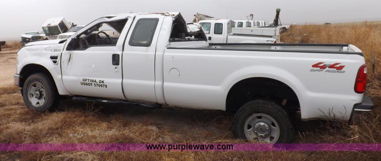 image for item K3080 2009 Ford F250 Super Duty XL SuperCab pickup truck