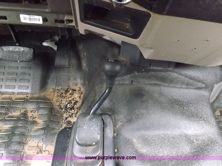 image for item K3080 2009 Ford F250 Super Duty XL SuperCab pickup truck