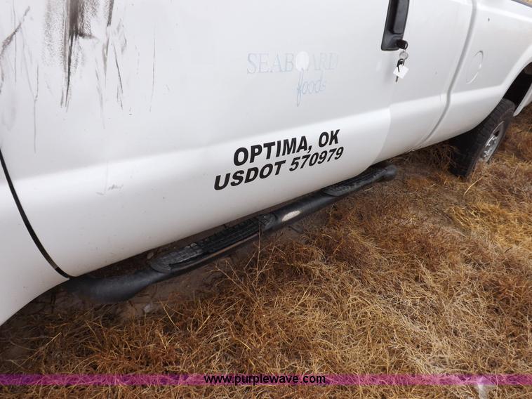 image for item K3080 2009 Ford F250 Super Duty XL SuperCab pickup truck