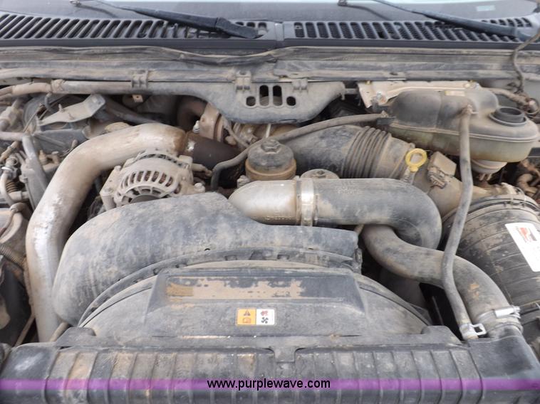 image for item K3081 2007 Ford F350 Super Duty XL flatbed pickup truck