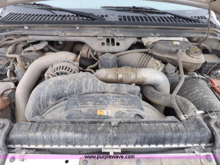 image for item K3082 2007 Ford F350 Super Duty XL flatbed pickup truck