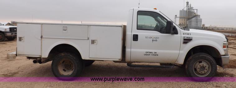 image for item K3084 2008 Ford F350 Super Duty XL utility truck