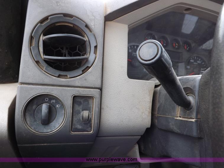 image for item K3084 2008 Ford F350 Super Duty XL utility truck