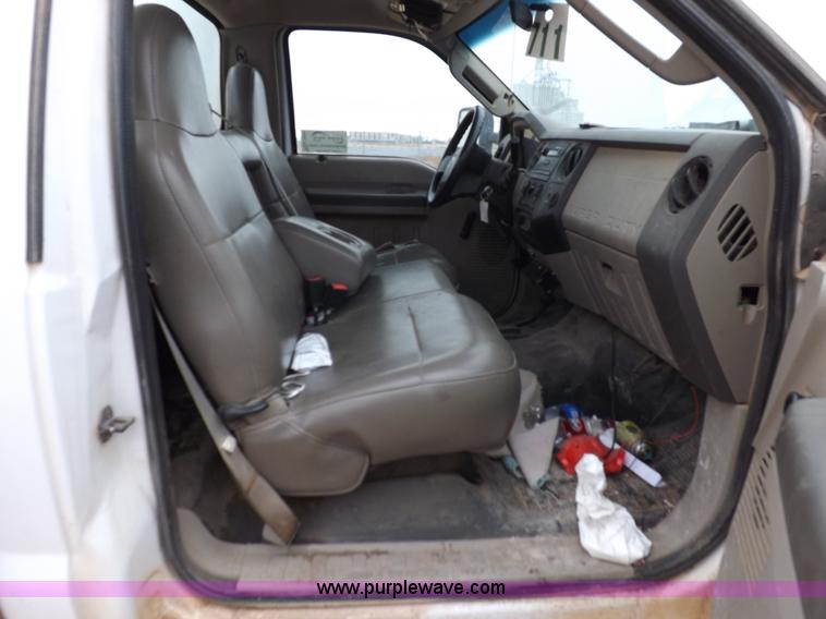 image for item K3084 2008 Ford F350 Super Duty XL utility truck