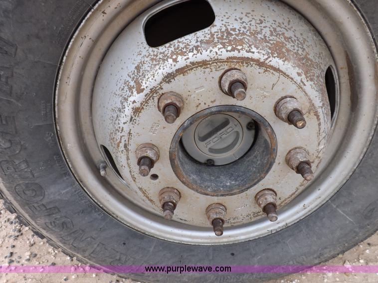 image for item K3084 2008 Ford F350 Super Duty XL utility truck