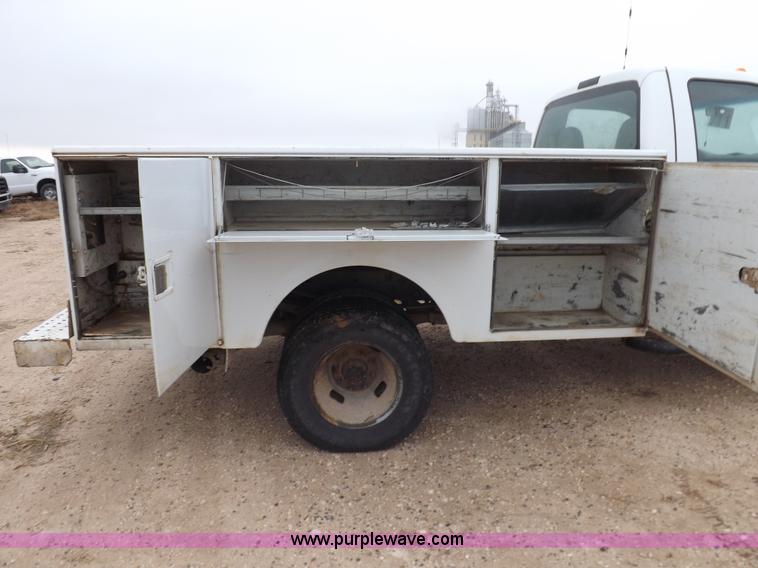 image for item K3084 2008 Ford F350 Super Duty XL utility truck
