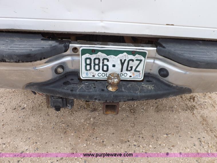 image for item K3085 2004 Ford F250 Super Duty XLT pickup truck