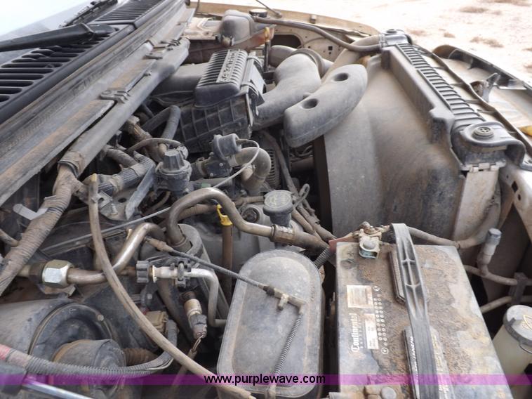 image for item K3086 2005 Ford F250 Super Duty XLT SuperCab pickup truck