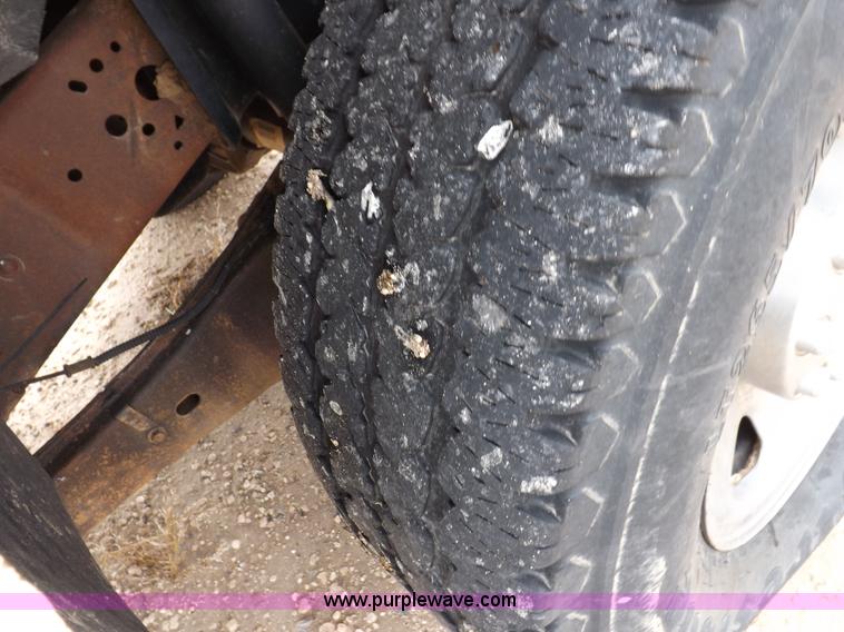 image for item K3086 2005 Ford F250 Super Duty XLT SuperCab pickup truck