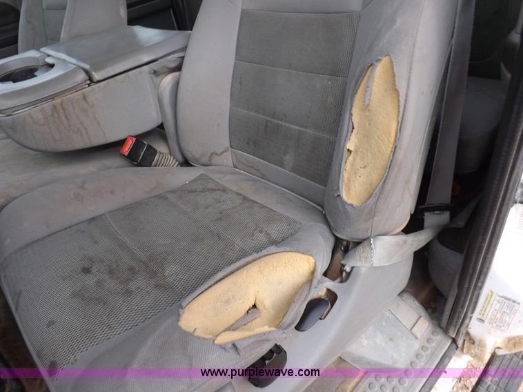 image for item K3086 2005 Ford F250 Super Duty XLT SuperCab pickup truck