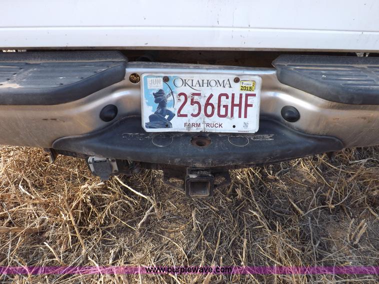 image for item K3087 2006 Ford F250 Super Duty XL pickup truck