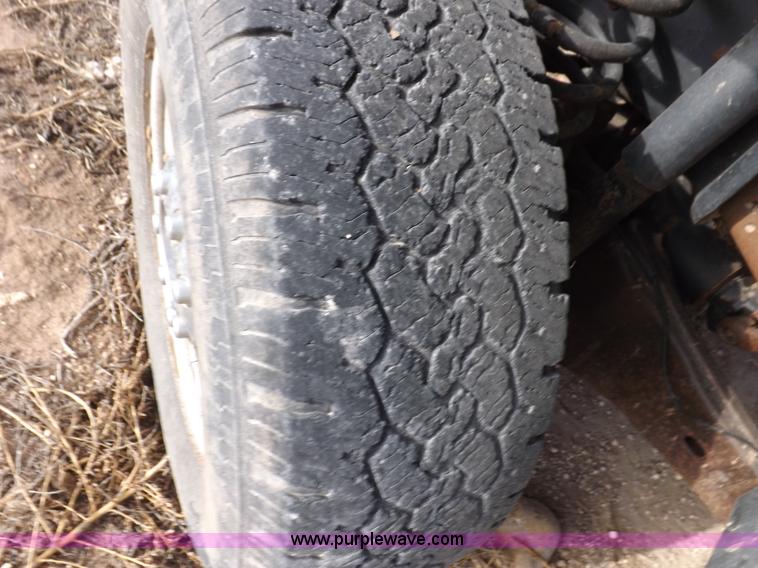 image for item K3087 2006 Ford F250 Super Duty XL pickup truck