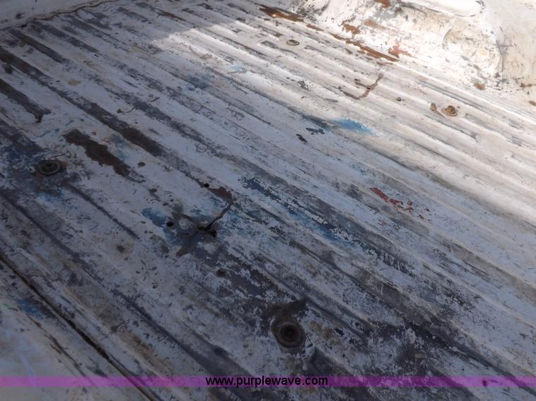 image for item K3087 2006 Ford F250 Super Duty XL pickup truck