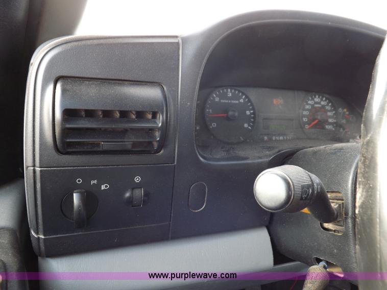 image for item K3088 2005 Ford F250 Super Duty XLT SuperCab pickup truck