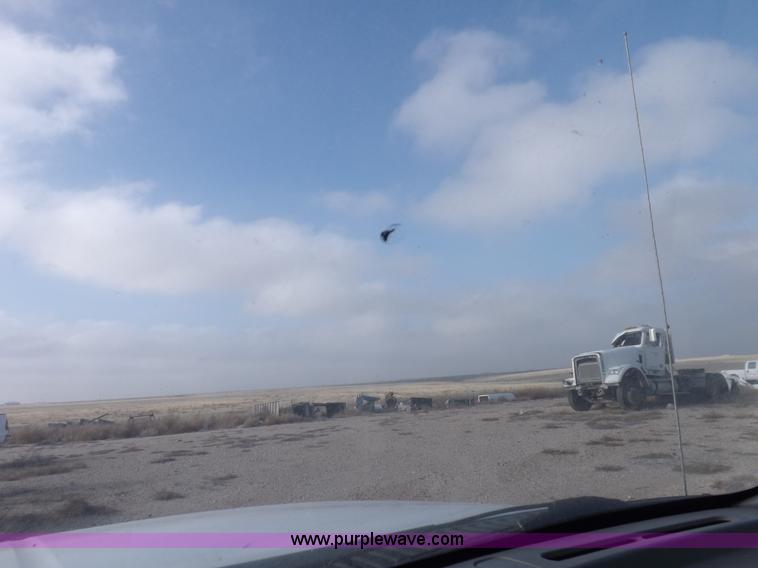 image for item K3088 2005 Ford F250 Super Duty XLT SuperCab pickup truck