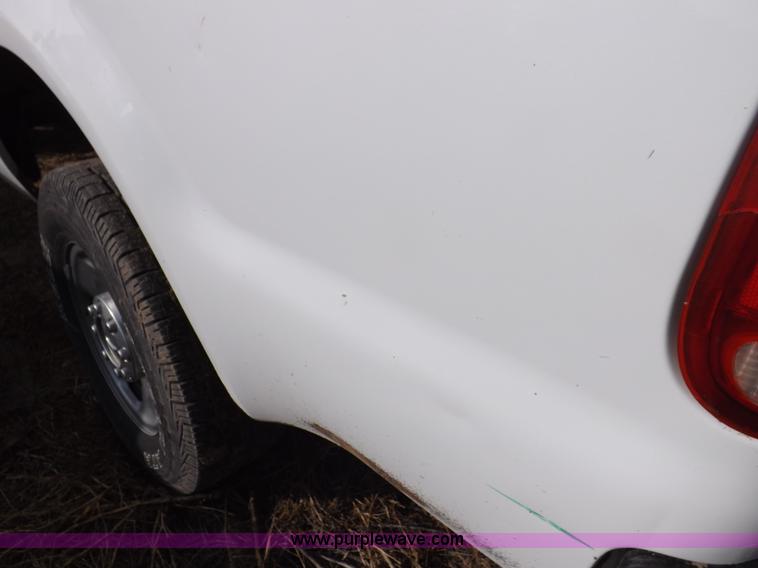 image for item K3088 2005 Ford F250 Super Duty XLT SuperCab pickup truck