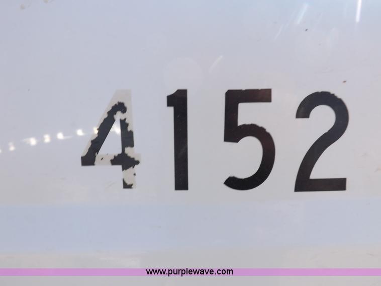 image for item K3089 2006 Ford F250 Super Duty XL pickup truck