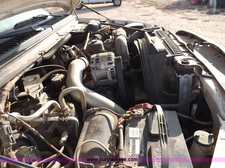 image for item K3090 2006 Ford F250 Super Duty XL SuperCab pickup truck