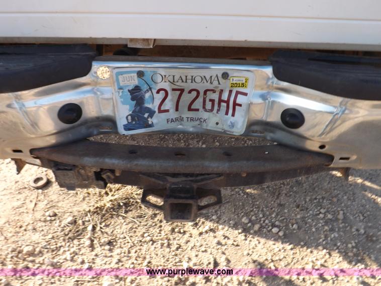 image for item K3090 2006 Ford F250 Super Duty XL SuperCab pickup truck