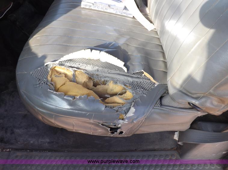 image for item K3090 2006 Ford F250 Super Duty XL SuperCab pickup truck