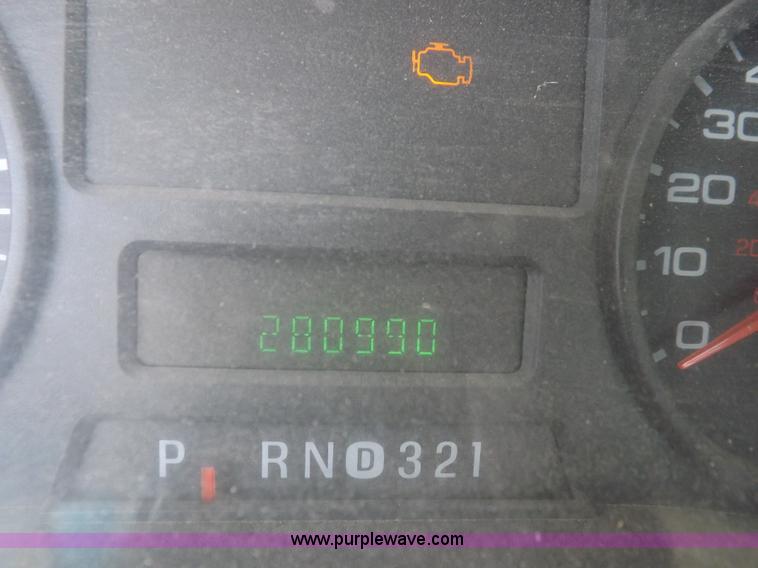 image for item K3091 2005 Ford F250 Super Duty XLT pickup truck