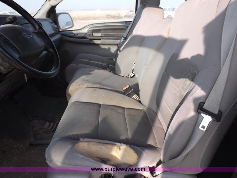 image for item K3091 2005 Ford F250 Super Duty XLT pickup truck