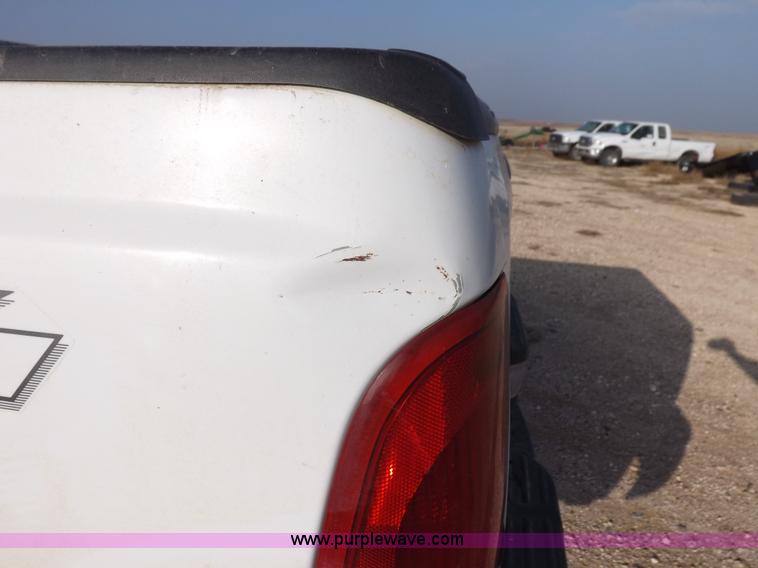 image for item K3091 2005 Ford F250 Super Duty XLT pickup truck