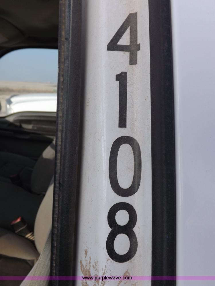 image for item K3091 2005 Ford F250 Super Duty XLT pickup truck