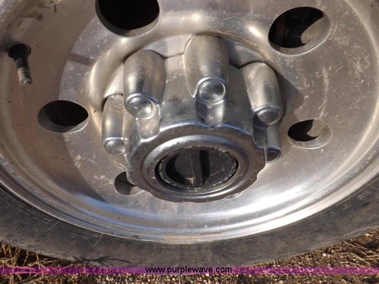 image for item K3092 2004 Ford F250 Super Duty XLT SuperCab pickup truck