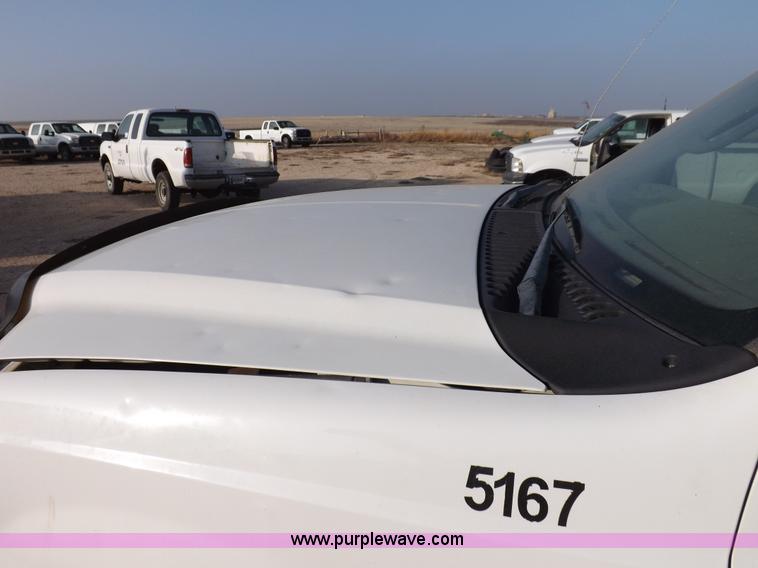 image for item K3092 2004 Ford F250 Super Duty XLT SuperCab pickup truck