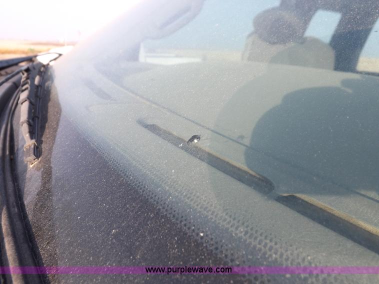 image for item K3092 2004 Ford F250 Super Duty XLT SuperCab pickup truck