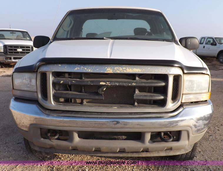 image for item K3093 2004 Ford F250 Super Duty XLT pickup truck
