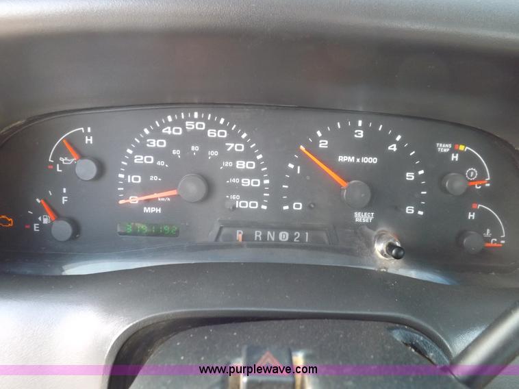 image for item K3093 2004 Ford F250 Super Duty XLT pickup truck