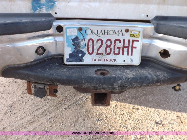 image for item K3093 2004 Ford F250 Super Duty XLT pickup truck